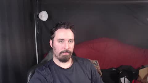 Snapshot of xmetalstudx chatting on 02-18-25, 01:32 MetalstudMaster online show from 02-18-25, 01:32