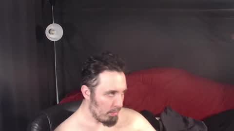 Snapshot of xmetalstudx chatting on 02-24-25, 02:40 MetalstudMaster online show from 02-24-25, 02:40