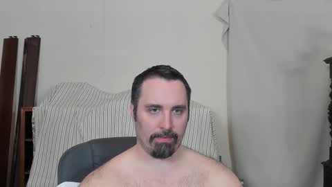 Snapshot of xmetalstudx chatting on 02-19-26, 06:31 MetalstudMaster online show from 02-19-26, 06:31