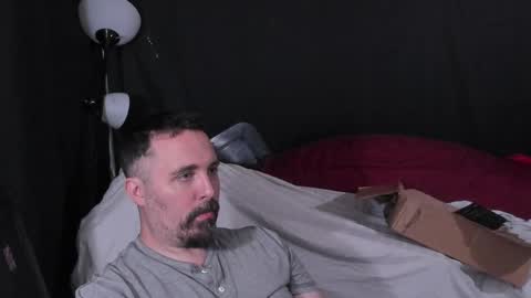 Snapshot of xmetalstudx chatting on 04-20-26, 07:15 MetalstudMaster online show from 04-20-26, 07:15