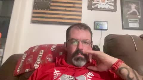 Snapshot of xmountainx chatting on 12-02-24, 08:41 Mountain online show from 12-02-24, 08:41