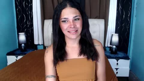 Hailey online show from 02-13-25, 04:22