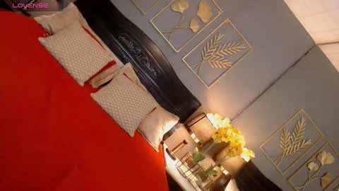 xno_other_womanx online show from 12-22-24, 01:34