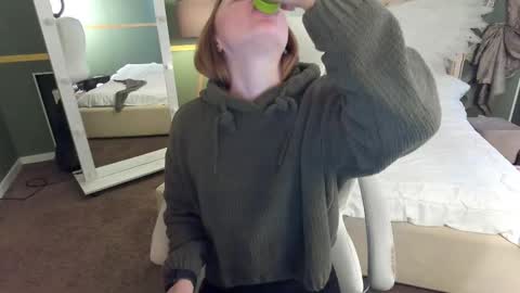 Monica online show from 03-03-25, 12:48