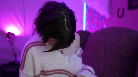 Bella Bondai online show from 01-18-25, 01:51