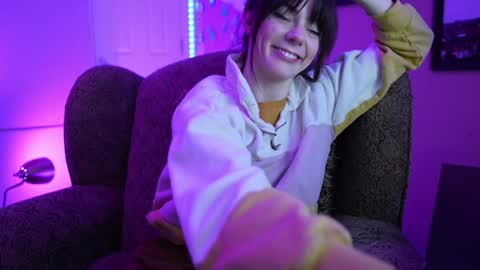 Bella Bondai online show from 01-21-25, 03:54