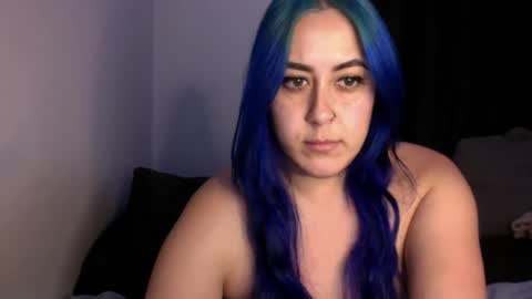 Snapshot of xoxo_k chatting on 11-11-25, 08:36 Miss K online show from 11-11-25, 08:36