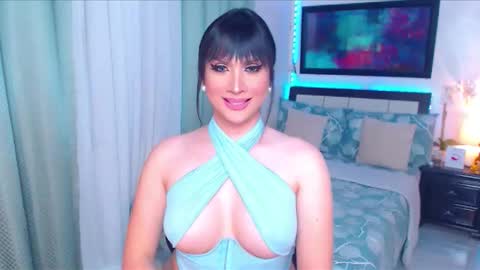 amanda online show from 11-10-25, 04:44