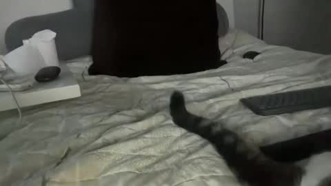 xrbca_21 online show from 09-10-25, 04:29