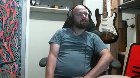 Snapshot of xredchestedx chatting on 12-07-24, 06:26 Red online show from 12-07-24, 06:26