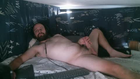 Snapshot of xredchestedx chatting on 01-02-25, 05:03 Red online show from 01-02-25, 05:03