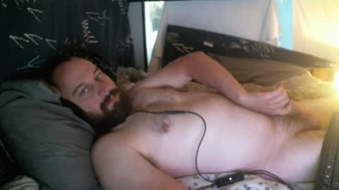 Snapshot of xredchestedx chatting on 01-13-25, 07:54 Red online show from 01-13-25, 07:54