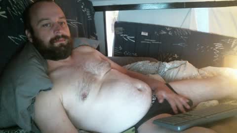 Snapshot of xredchestedx chatting on 01-16-25, 07:49 Red online show from 01-16-25, 07:49