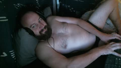 Snapshot of xredchestedx chatting on 03-10-25, 07:10 Red online show from 03-10-25, 07:10