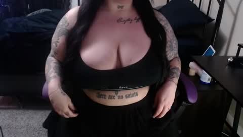 xorileyschembri online show from 02-24-25, 02:19