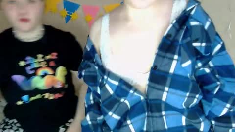 Rixsy online show from 09-23-25, 05:16