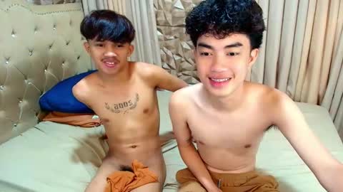 Snapshot of xsianhotcocxx chatting on 05-09-26, 01:44 xsianhotcocxx online show from 05-09-26, 01:44