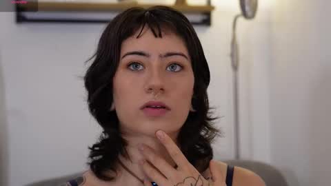 Blue online show from 03-23-26, 06:56