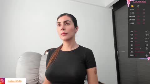 Snapshot of xspecialroomx chatting on 12-22-24, 08:36 Hellen Sofia instagram hellen5546 online show from 12-22-24, 08:36