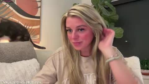 xstellabeex online show from 12-02-24, 11:51