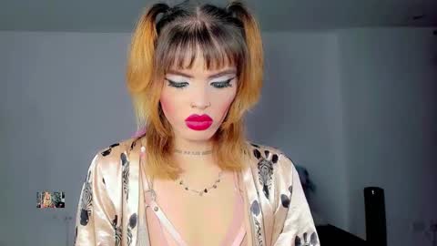 Femboy Exotic online show from 09-21-25, 03:41