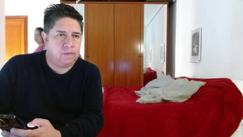thiagoeva online show from 05-11-26, 08:09