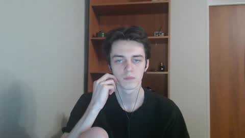 traqqq online show from 12-05-25, 07:54