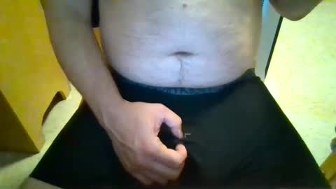 Snapshot of xturnleftx chatting on 05-29-26, 10:35 xturnleftx online show from 05-29-26, 10:35