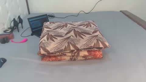 hey its Mayah online show from 09-09-25, 07:13