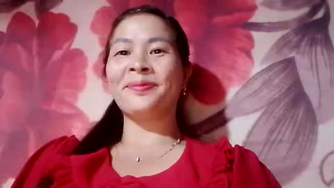 xuxulove00 online show from 10-16-25, 11:11