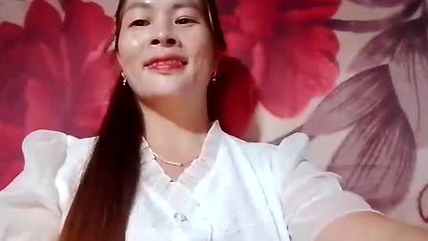 xuxulove00 online show from 10-20-25, 01:39