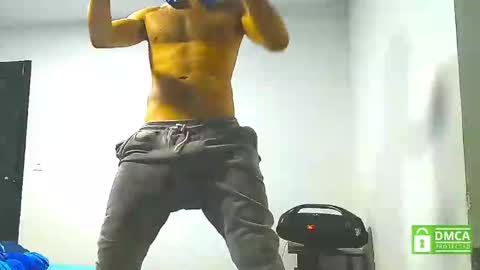 xuyeeg online show from 02-11-25, 06:08