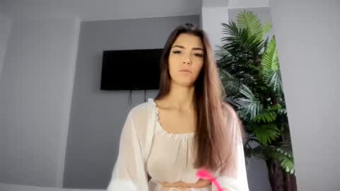 LagerthaLove online show from 01-26-25, 03:48