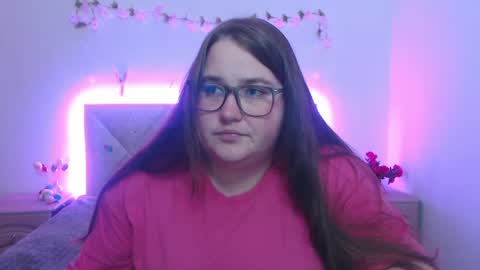 Snapshot of xx_daniella_xx chatting on 04-11-26, 07:45 xx daniella xx online show from 04-11-26, 07:45
