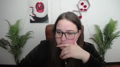 Snapshot of xx_daniella_xx chatting on 04-24-26, 06:38 xx daniella xx online show from 04-24-26, 06:38