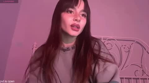 Lily online show from 12-18-25, 09:43