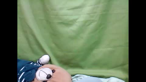 Mariel online show from 12-20-24, 08:28