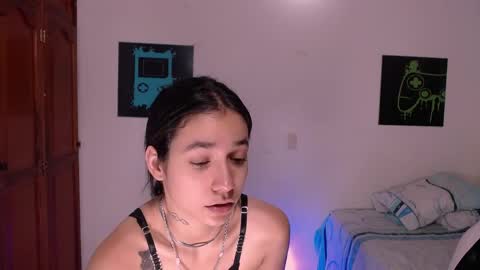 Snapshot of xx_x_mg chatting on 04-01-26, 06:38 Jacky online show from 04-01-26, 06:38