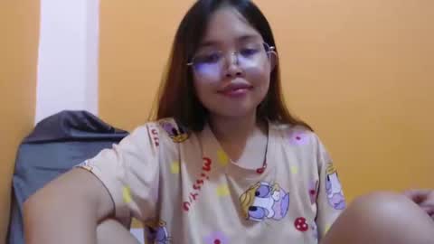 Snapshot of xxana_pinay_26xx chatting on 01-26-25, 05:56 xxana_pinay_26xx online show from 01-26-25, 05:56