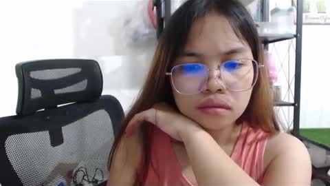 Snapshot of xxana_pinay_26xx chatting on 02-02-25, 11:42 xxana_pinay_26xx online show from 02-02-25, 11:42