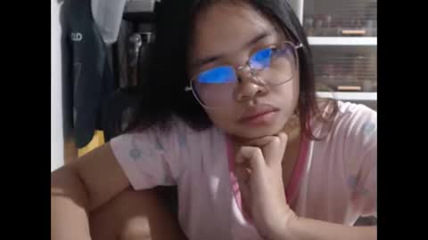 Snapshot of xxana_pinay_26xx chatting on 09-14-25, 08:19 xxana_pinay_26xx online show from 09-14-25, 08:19