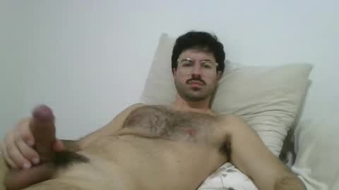 Snapshot of xxbbrod chatting on 10-14-25, 10:43 Xxbhot guy online show from 10-14-25, 10:43