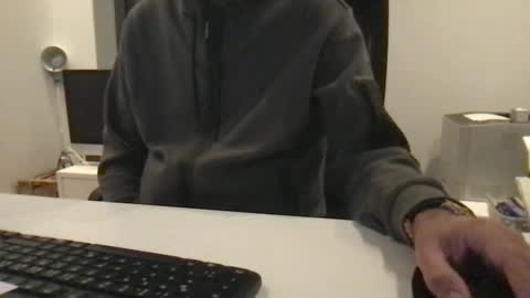 Sally  Alex online show from 12-19-24, 07:40