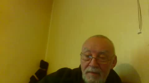 Snapshot of xxdavidxxt chatting on 01-29-25, 02:10 David online show from 01-29-25, 02:10