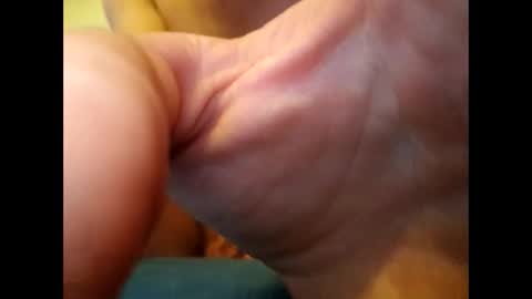 xxdeejayxx25 online show from 04-08-26, 08:42