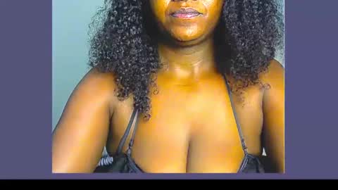 Snapshot of xxfleurlove chatting on 12-02-24, 03:37 xxfleurlove online show from 12-02-24, 03:37