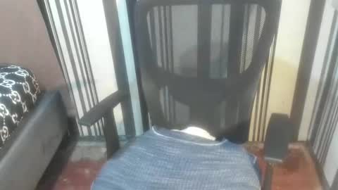 Coco online show from 11-14-25, 04:00