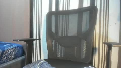 Snapshot of xxhotbodyforcumxx chatting on 03-15-26, 05:02 Coco online show from 03-15-26, 05:02