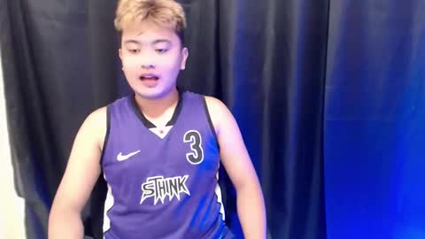 Snapshot of xxhotloyd_cummerx chatting on 11-02-25, 12:51 Loyd online show from 11-02-25, 12:51