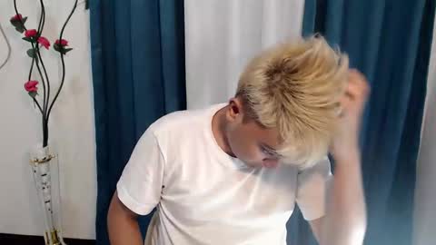 Loyd online show from 01-17-26, 06:29